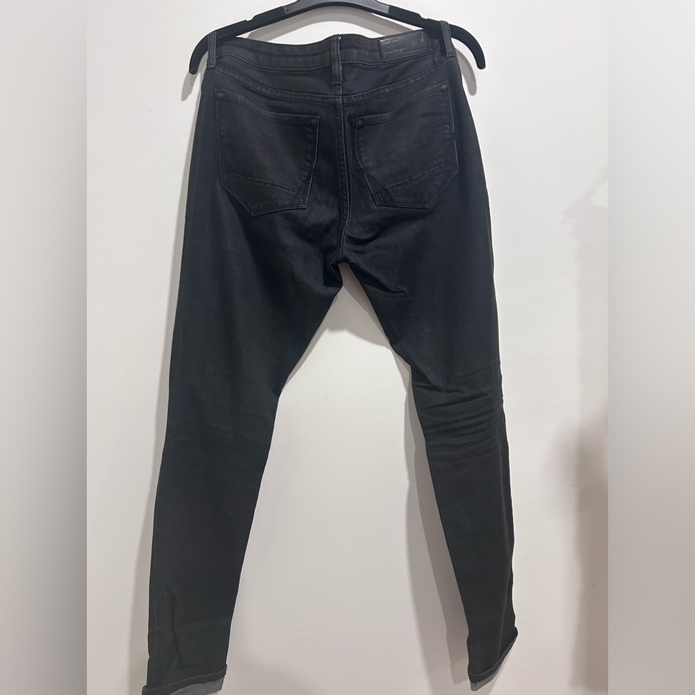 Jeans - Picture 2 of 3